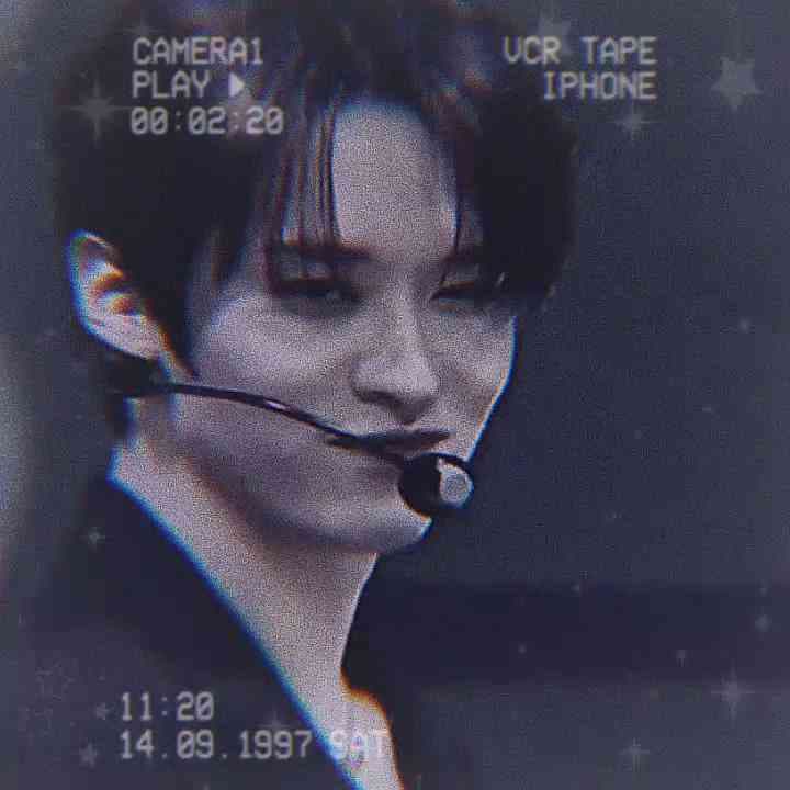 Lee know 😫😫😫😫 (kinemaster dont reject or i will find where you live and plant a bunch of beans under your pillows and in your socks) #leeknow #ilikeyousocomeoverrightnow #kinemasterpleasedontreject #pr3tty_lovelyedits #pretty_lovely #mix #mixable #viral #fyp #iknowyouknowleeknow #edit #leeknowedit #straykids #ot8 #ot8straykids #skz #skzedit