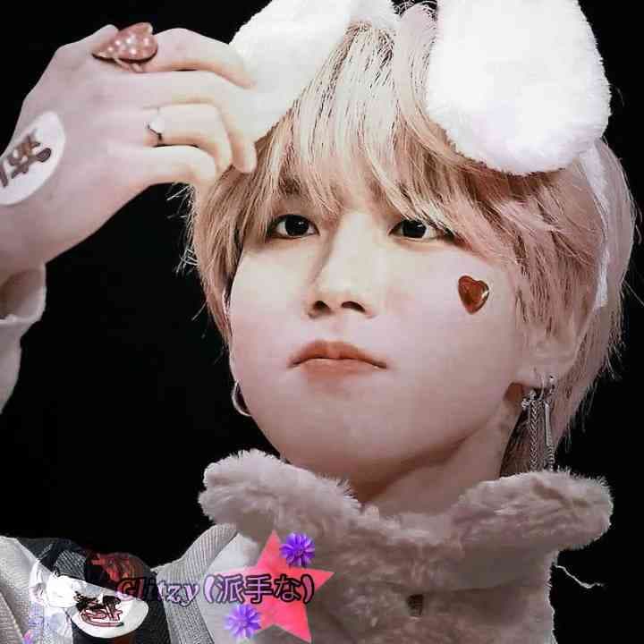 Han jisung x Lee know //#zeina_kpop_editcomp #edit #leeknow #hanjisung #skz #kpop #fyp #glitzy \\